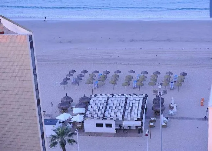 Atico Loft Playa Victoria Apartmán