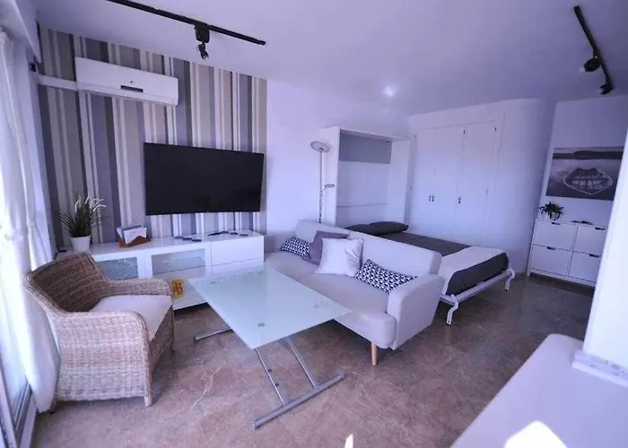 Apartmán Atico Loft Playa Victoria *